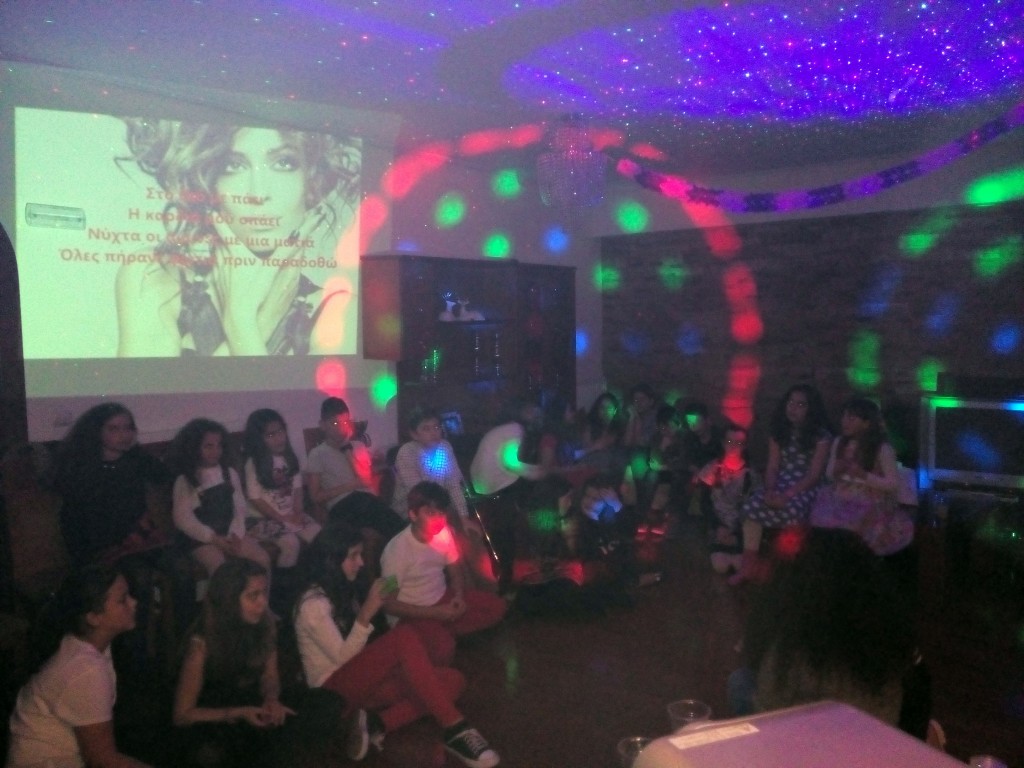 paidiko karaoke party
