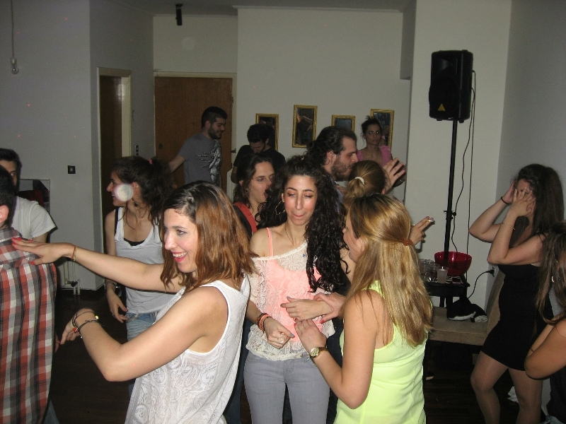 χορός στο πάρτι της athensbeat 2